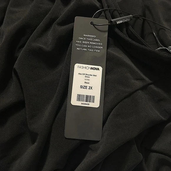 NWT - FashionNova Alex Off Shoulder Black Evening Formal Gown Maxi Dress - Picture 7 of 7